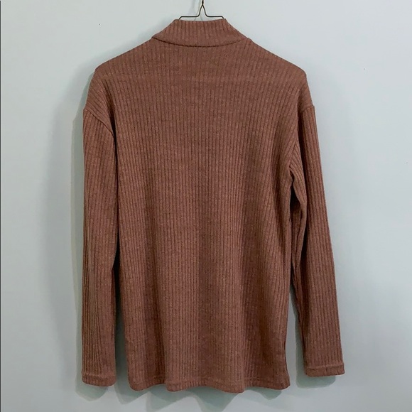 Light pullover - Picture 2 of 2